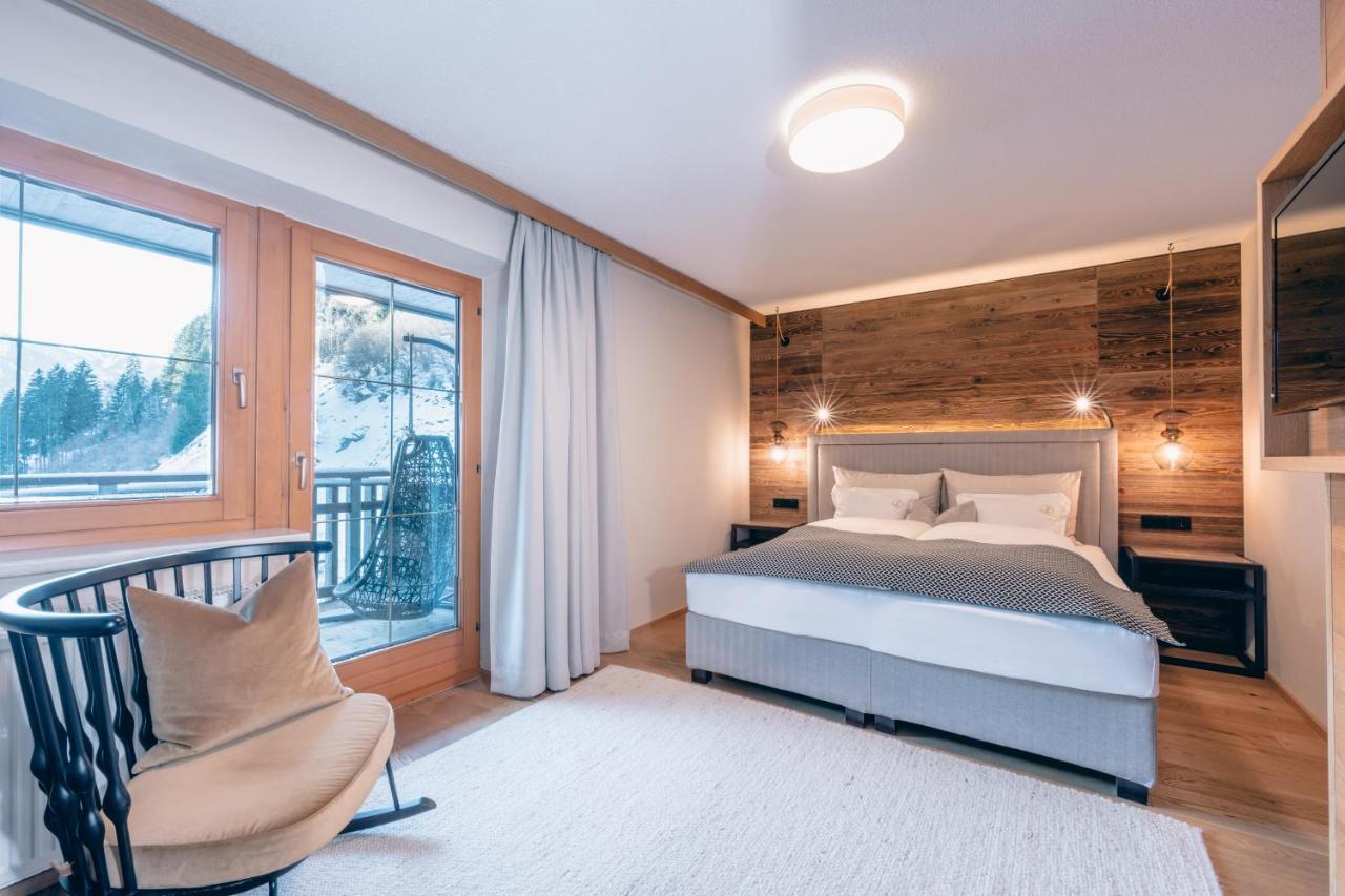 Zillergrundrock Luxury Mountain Resort Mayrhofen Exteriör bild